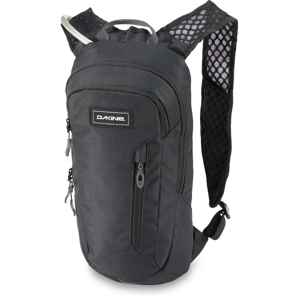 The Dakine Shuttle 6L 2024 in Black