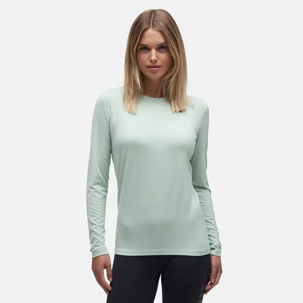 The Le Bent Core 200 Women's Thermal Crew 2021 in Spray