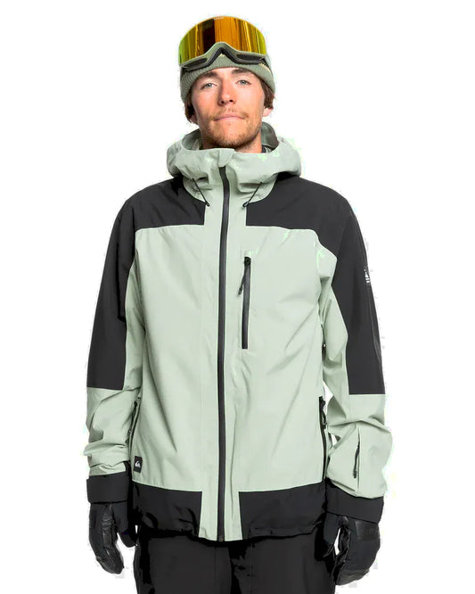 The Quiksilver Ultralight 20K Men's Jacket 2025 in Desert Sage