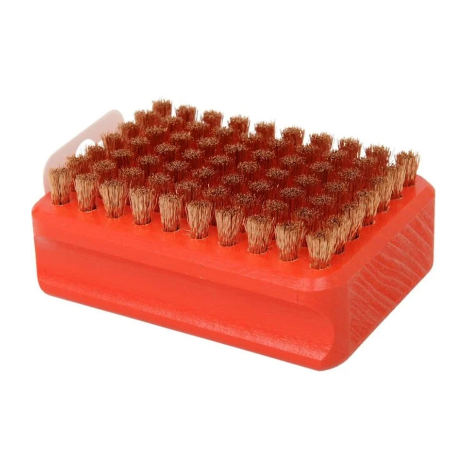 The Swix T-162SB Rectangle Medium Course Bronze Brush