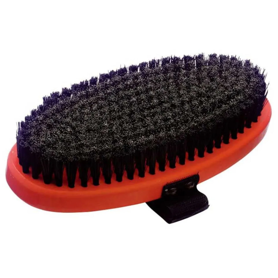 The Swix T-179O Oval Steel Brush