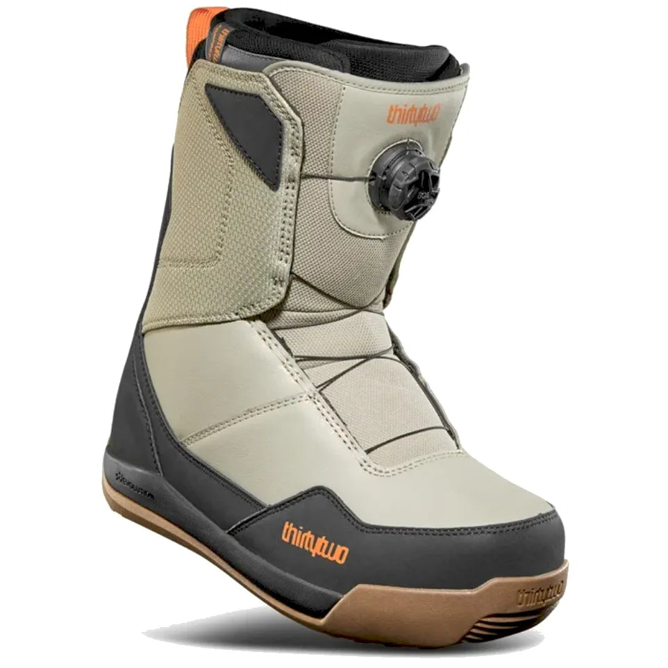 The ThirtyTwo Shifty Boa Men's Snowboard Boots in Black Grey