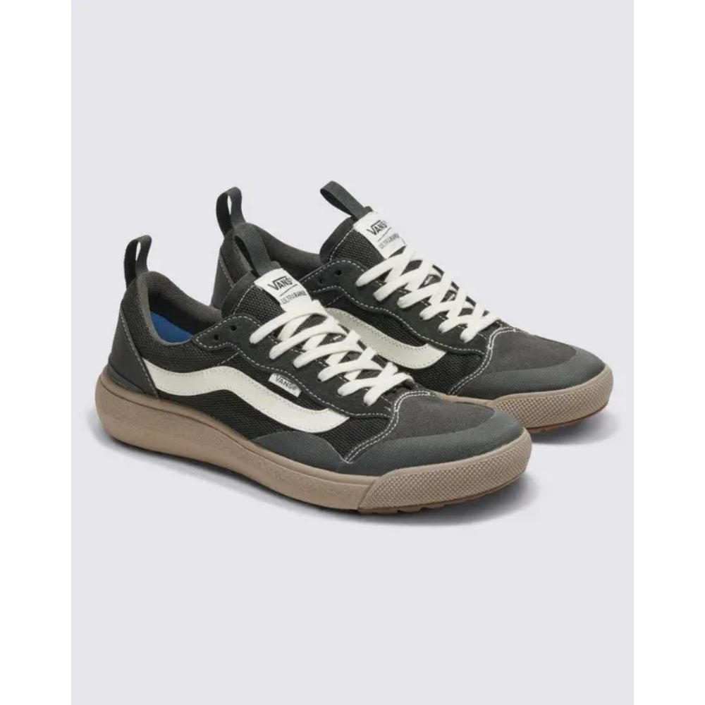 The Vans Ultrarange EXO SE Shoes 2024 in Mesh Black Fade