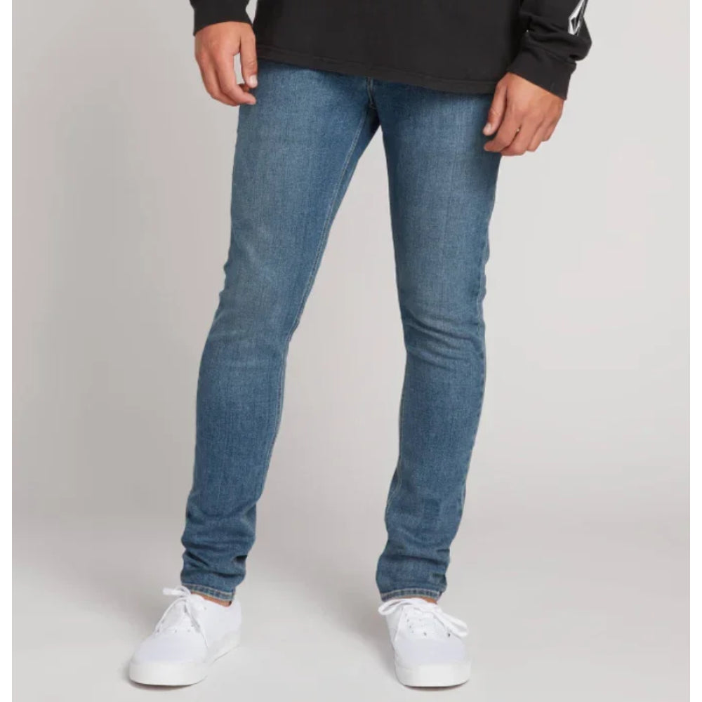 The Volcom 2x4 Tapered Jeans 2021 in Seventies Indigo 1