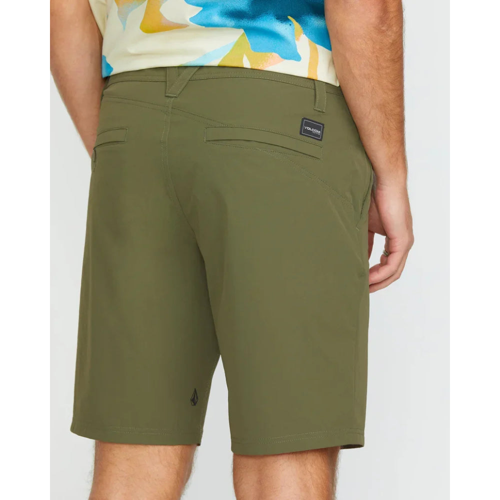 The Volcom Frickin Cross Shred 20" Shorts 2022 in Wintermoss 2
