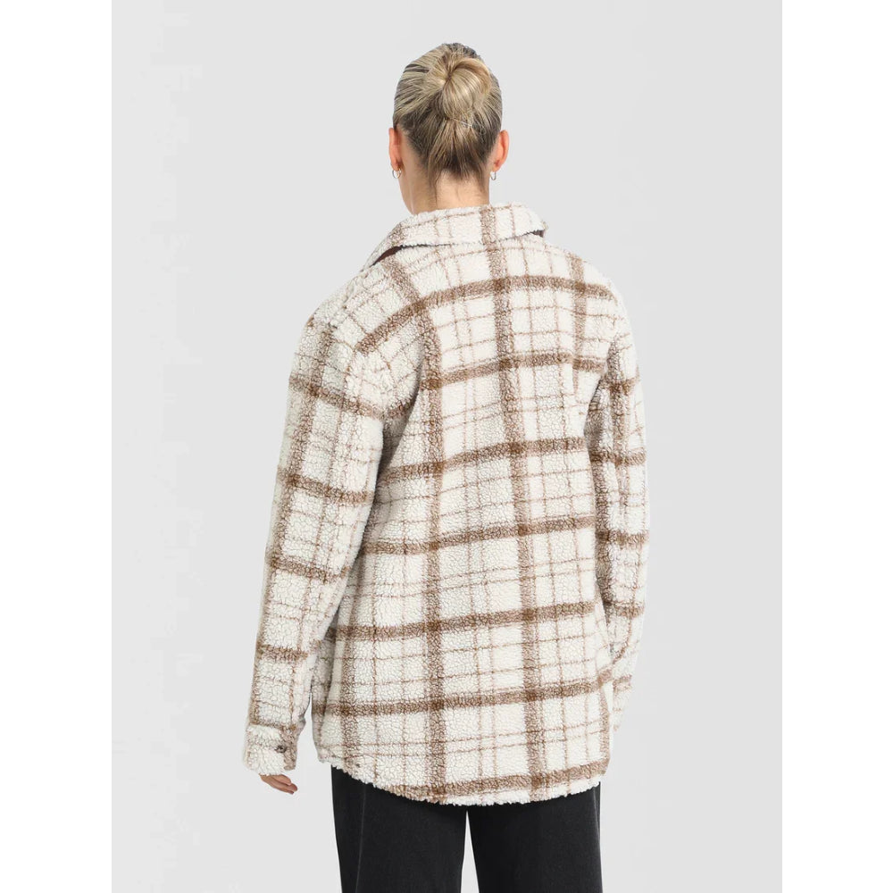 The Volcom Silent Sherpa Women's Jacket 2024 in Cloud 2
