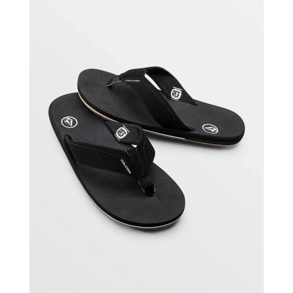 The Volcom Victor Sandal 2021 in Black