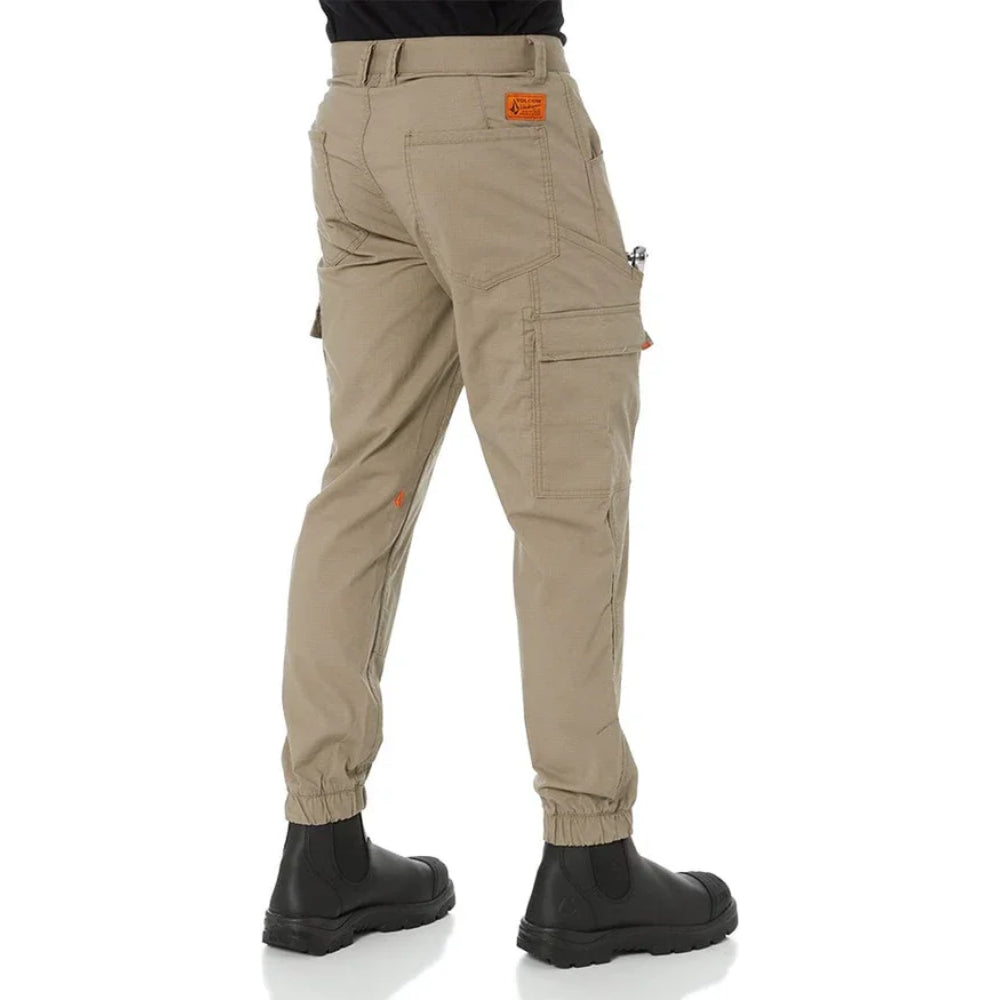 The Volcom Workwear Meter Lightweight Cuff Pants 2023 in Brindle 2