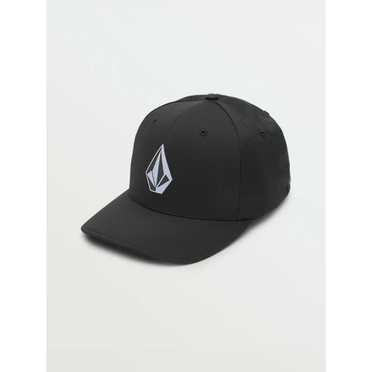 The Volcom Stone Tech Flexfit Delta Hat in Black