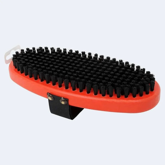 The Swix Black Nylon Oval Brush T0194O