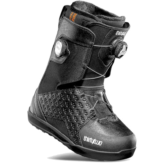 The ThirtyTwo Lashed Double Boa Women's Snowboard Boots_in Black
