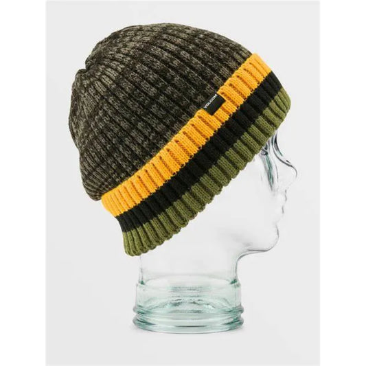 The Volcom Everything Beanie 2024 in Gold