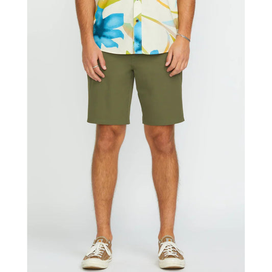 The Volcom Frickin Cross Shred 20" Shorts 2022 in Wintermoss 1