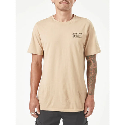 The Volcom Workwear T-Shirt 2023 in Gravel 1