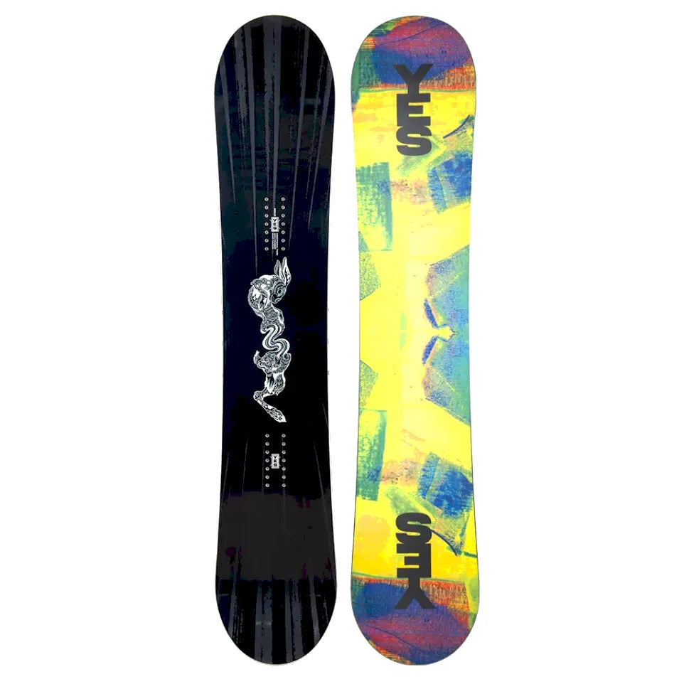The Yes Drive Men's Snowboard in Black